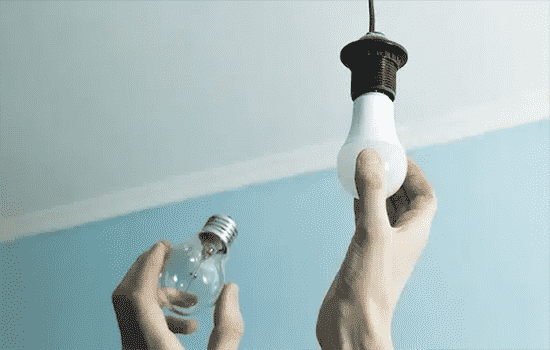 Factors Affecting the Longevity of Smart Bulbs