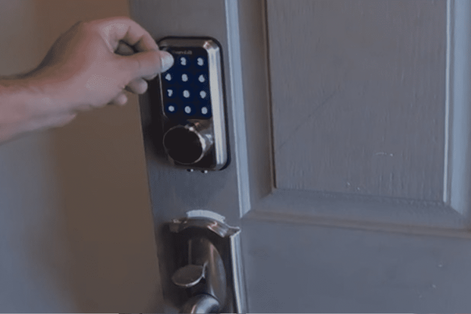 How To Lock Hornbill Smart Lock From Outside